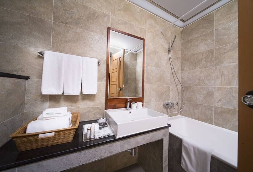 Libentia Hotel & Pool Villa