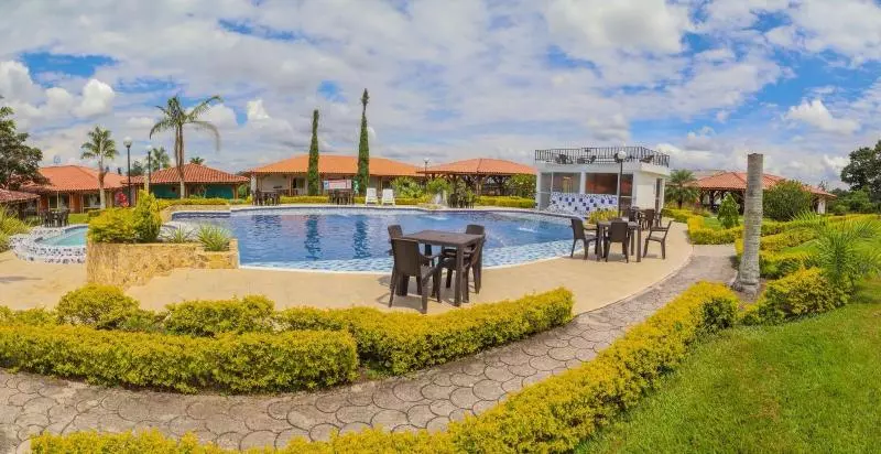 Hotelli Parque De Los Arrieros