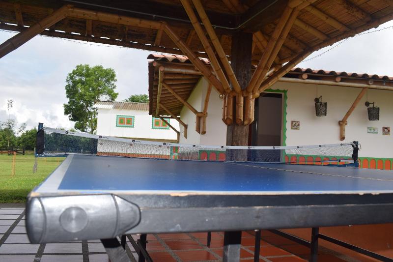 هتل Parque De Los Arrieros