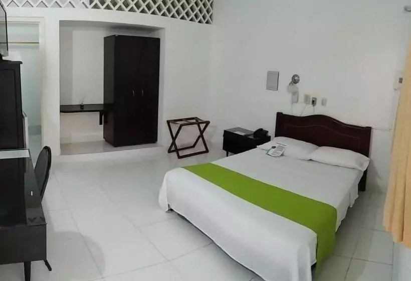 Hotelli Royal Plaza