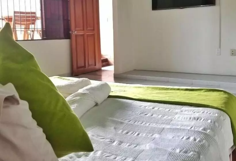 هتل Sam S Vip Hostel San Gil