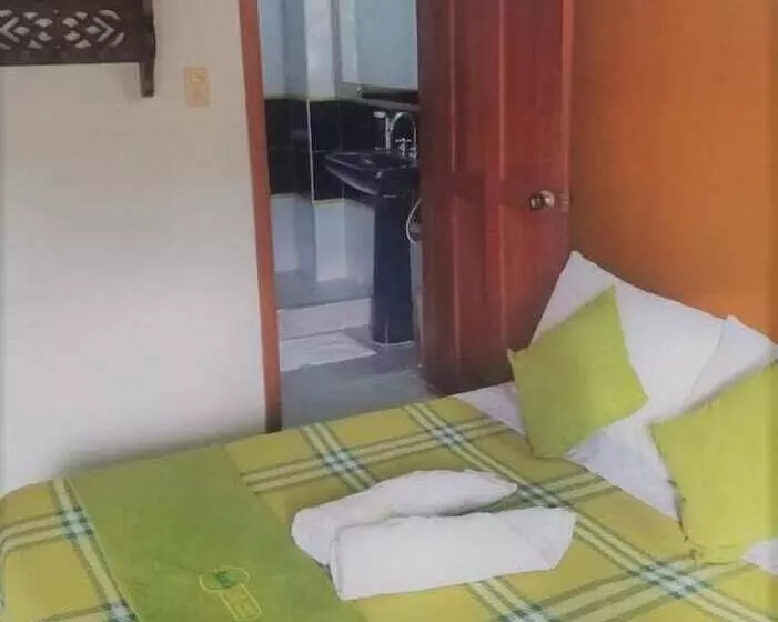 هتل Sam S Vip Hostel San Gil