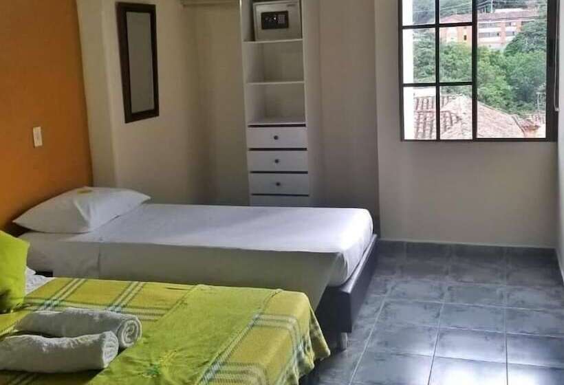 هتل Sam S Vip Hostel San Gil