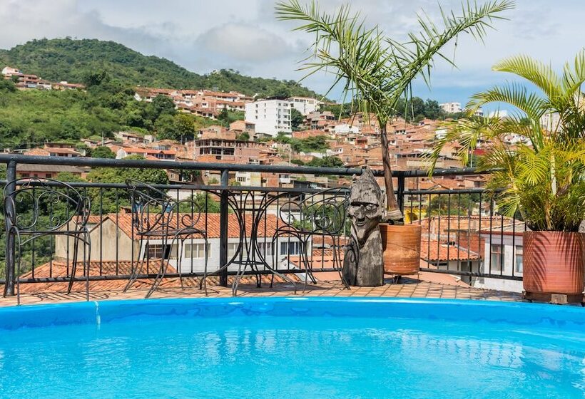 هتل Sam S Vip Hostel San Gil