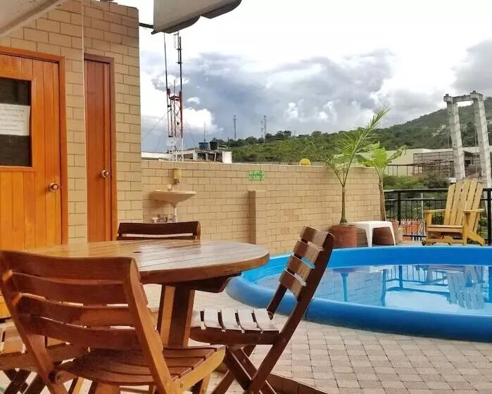 هتل Sam S Vip Hostel San Gil