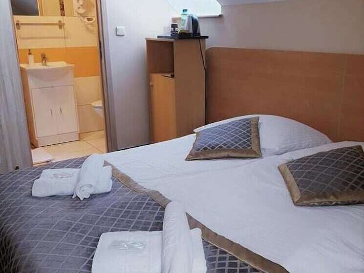 בית מלון כפרי Willa Kłodzko Zacisze Sauna Siłownia Komnata Solna