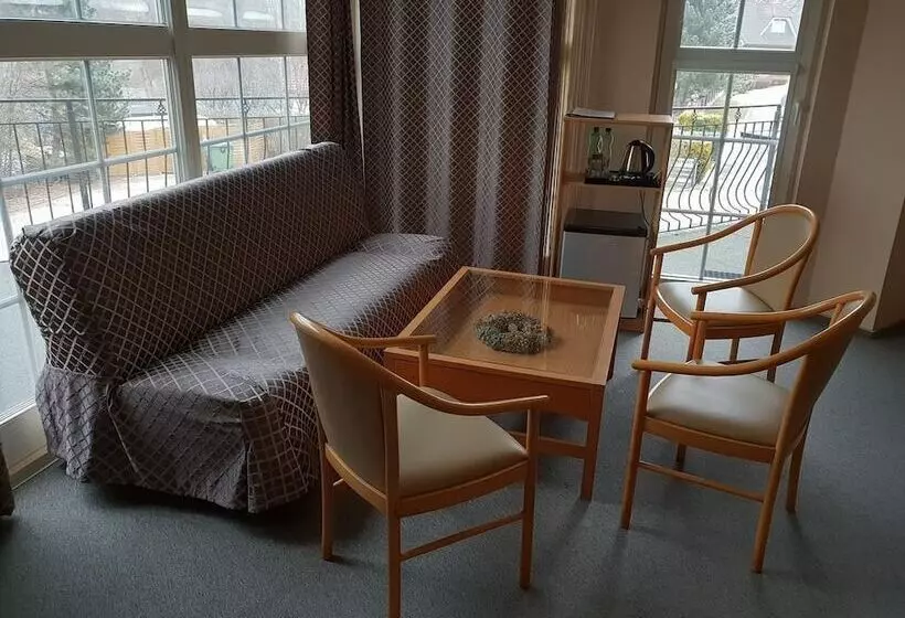 ホテル Willa Kłodzko Zacisze   Sauna   Siłownia   Komnata Solna