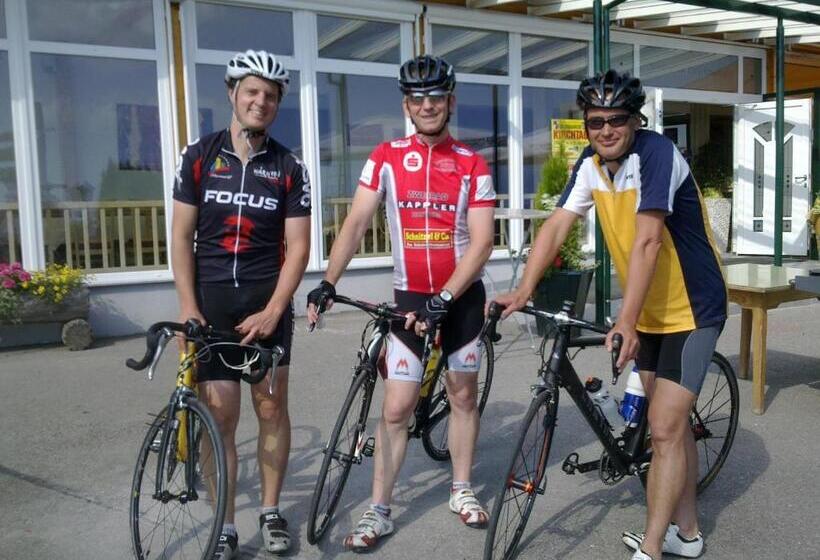 호텔 Wohlfühlpension Kristan