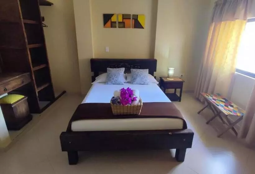 Macondo Hostel