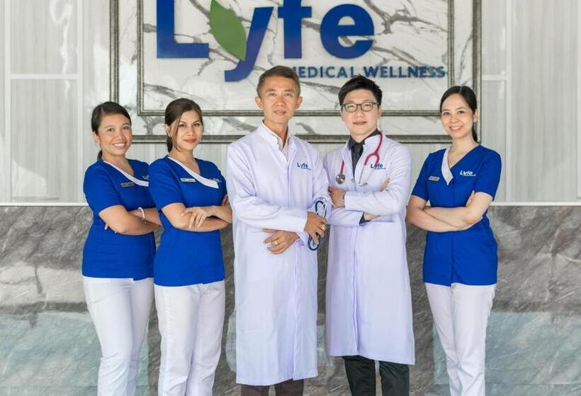 Rawayana West Villas & Kids Park