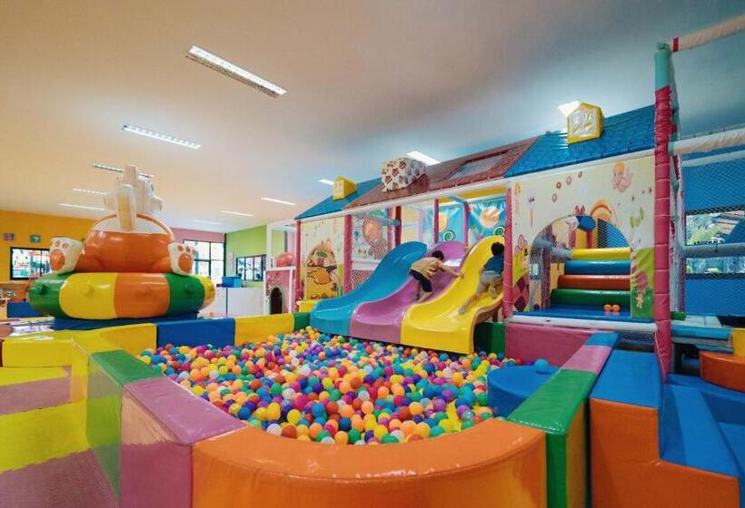 Rawayana West Villas & Kids Park