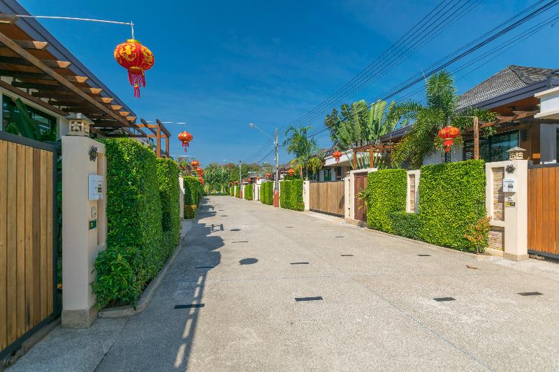 Rawayana West Villas & Kids Park