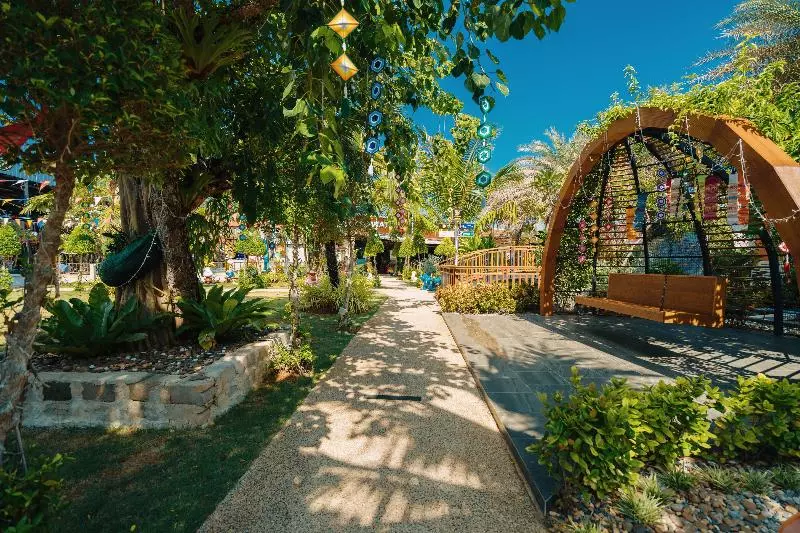 Rawayana West Villas & Kids Park