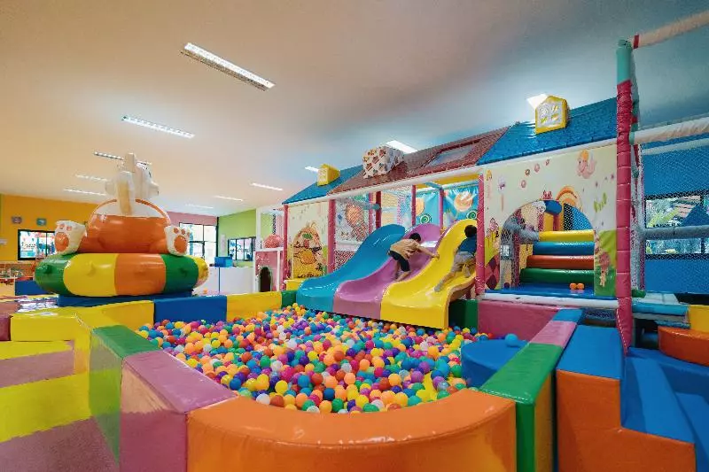 Rawayana West Villas & Kids Park