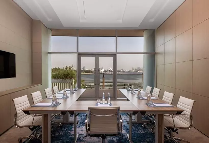 ホテル Marriott Marquis Dubai Creek