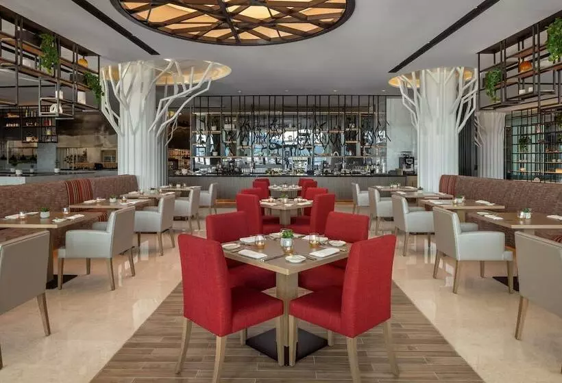 ホテル Marriott Marquis Dubai Creek