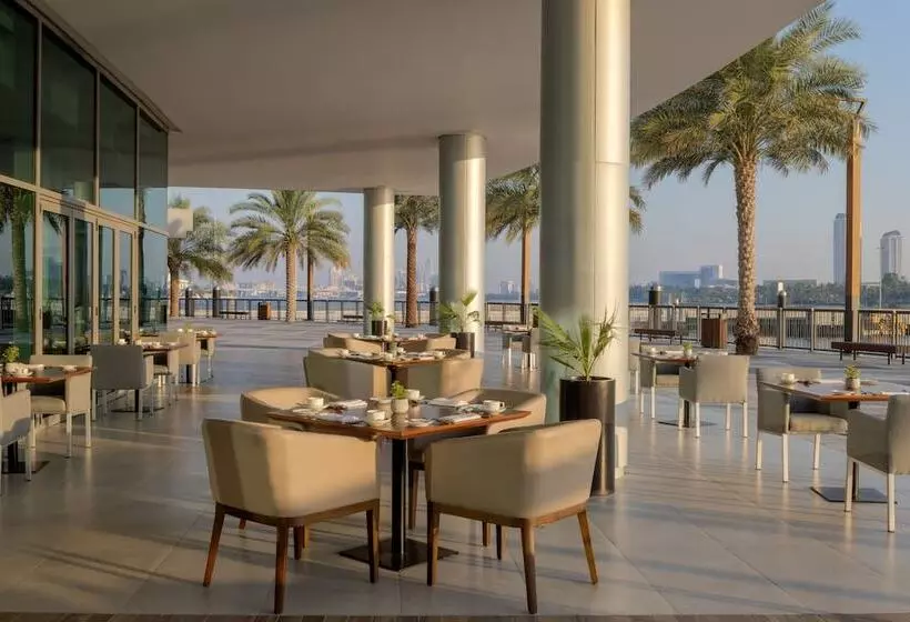 ホテル Marriott Marquis Dubai Creek