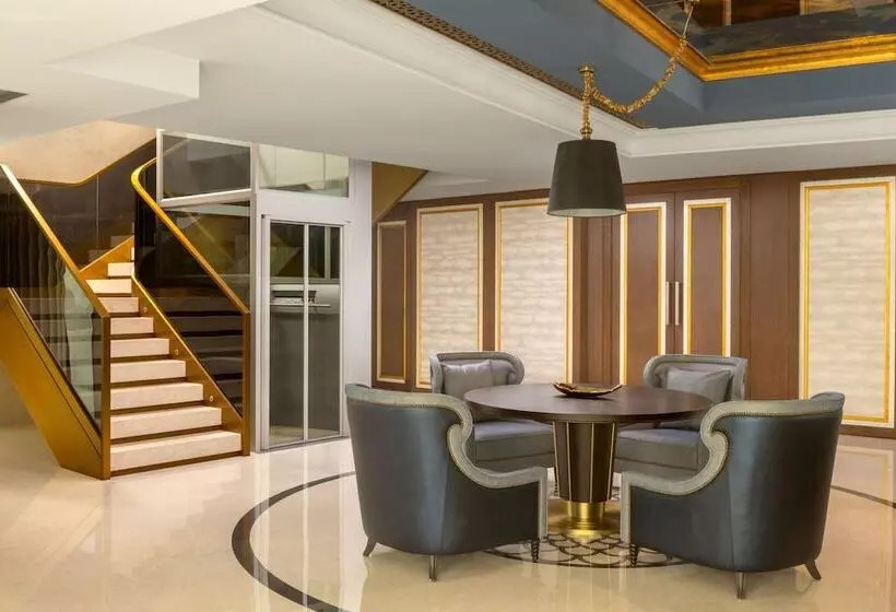 ホテル Marriott Marquis Dubai Creek