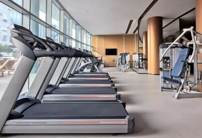 ホテル Marriott Marquis Dubai Creek