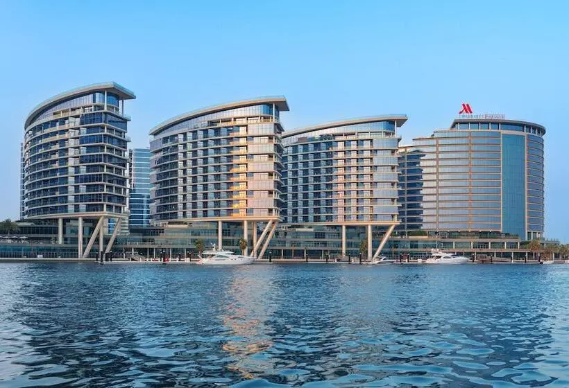 ホテル Marriott Marquis Dubai Creek