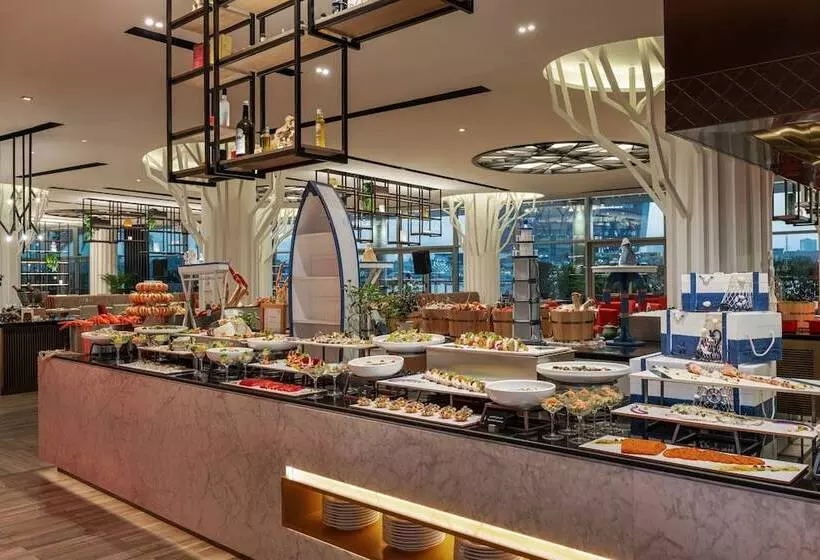 ホテル Marriott Marquis Dubai Creek