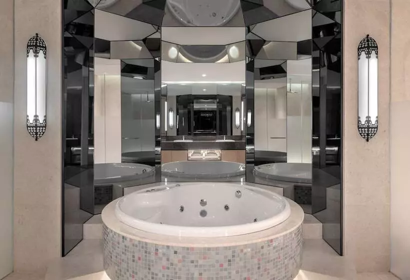 ホテル Marriott Marquis Dubai Creek