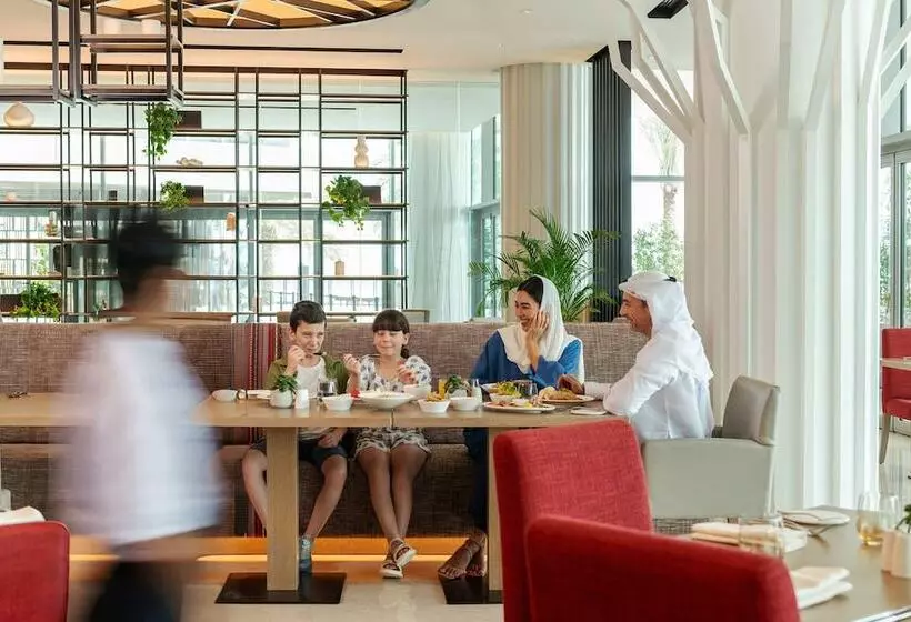 ホテル Marriott Marquis Dubai Creek