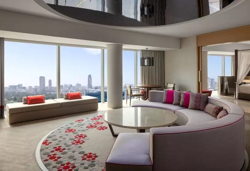 ホテル Marriott Marquis Dubai Creek