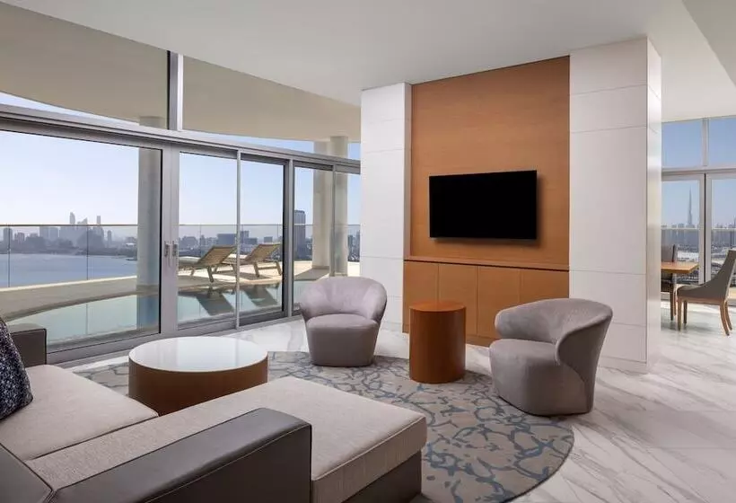 ホテル Marriott Marquis Dubai Creek