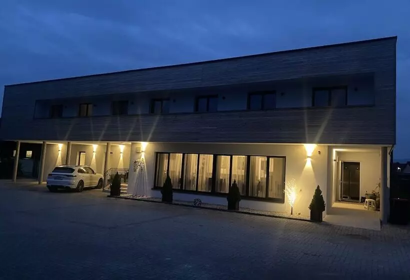 ベッドアンドブレックファースト Brandnerhof