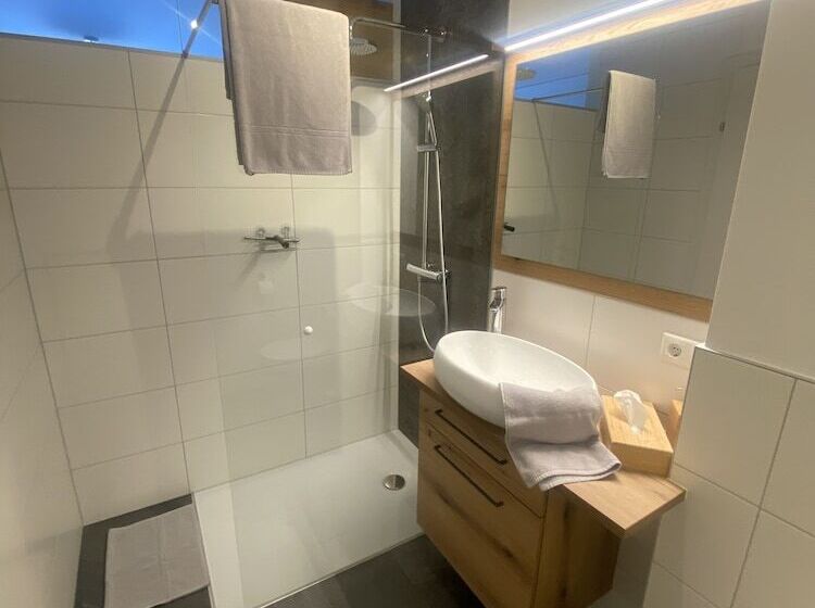 مبيت وإفطار Brandnerhof