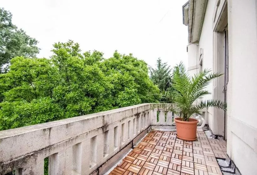 هاستل Villa 12 Guesthouse