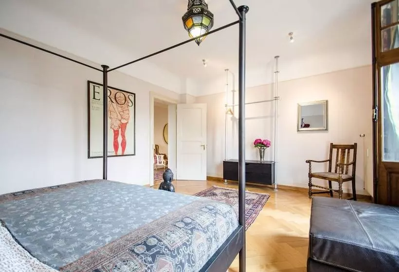 هاستل Villa 12 Guesthouse