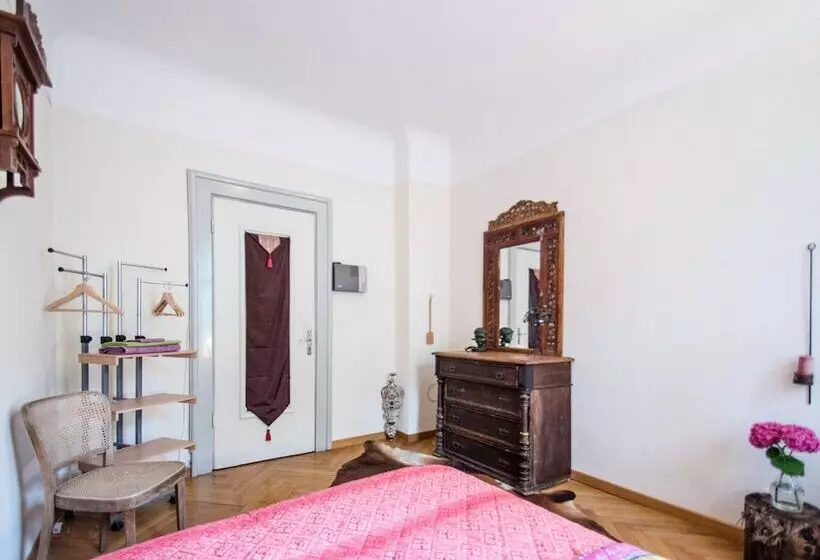 هاستل Villa 12 Guesthouse