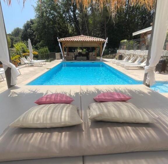 B&b Le Mas Du Galoubet