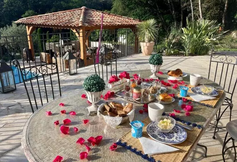 B&b Le Mas Du Galoubet
