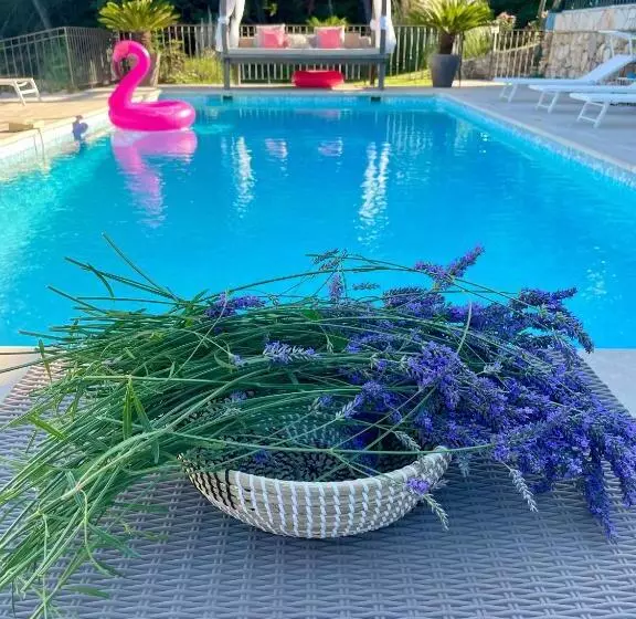 B&b Le Mas Du Galoubet