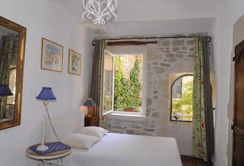 Bed and Breakfast Bed And Art