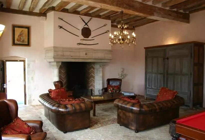 تختخواب و صبحانه Demeure Des Vieux Bains
