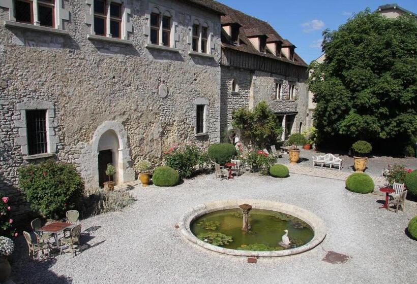 تختخواب و صبحانه Demeure Des Vieux Bains