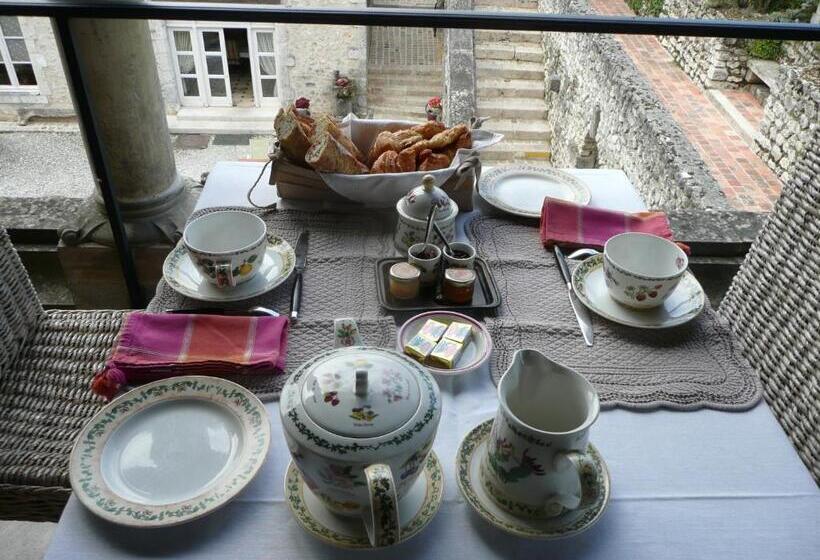 تختخواب و صبحانه Demeure Des Vieux Bains