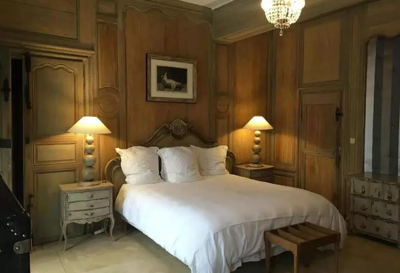 تختخواب و صبحانه Demeure Des Vieux Bains