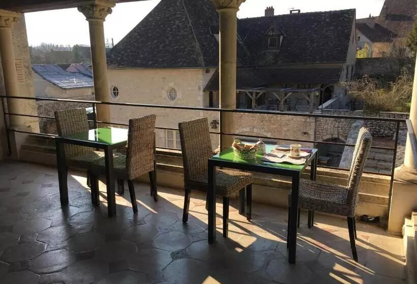 تختخواب و صبحانه Demeure Des Vieux Bains