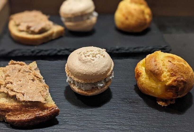 مبيت وإفطار Domaine Les Feuillants