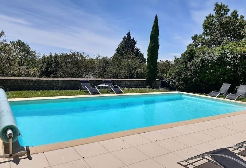 مبيت وإفطار Domaine Les Feuillants