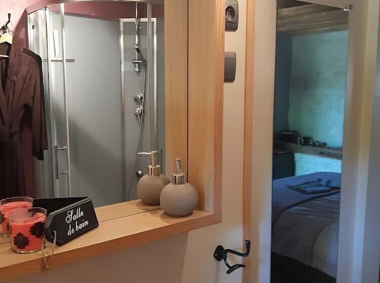 مبيت وإفطار Domaine Les Feuillants