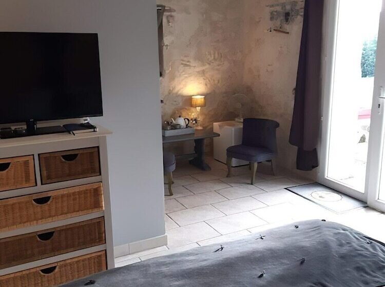 مبيت وإفطار Domaine Les Feuillants