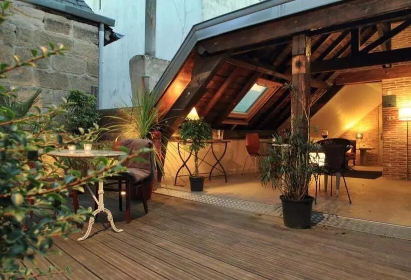 تختخواب و صبحانه Hôtel Spa Le Miel Des Muses