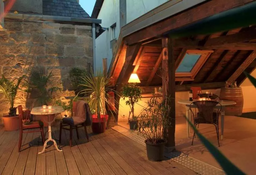 تختخواب و صبحانه Hôtel Spa Le Miel Des Muses