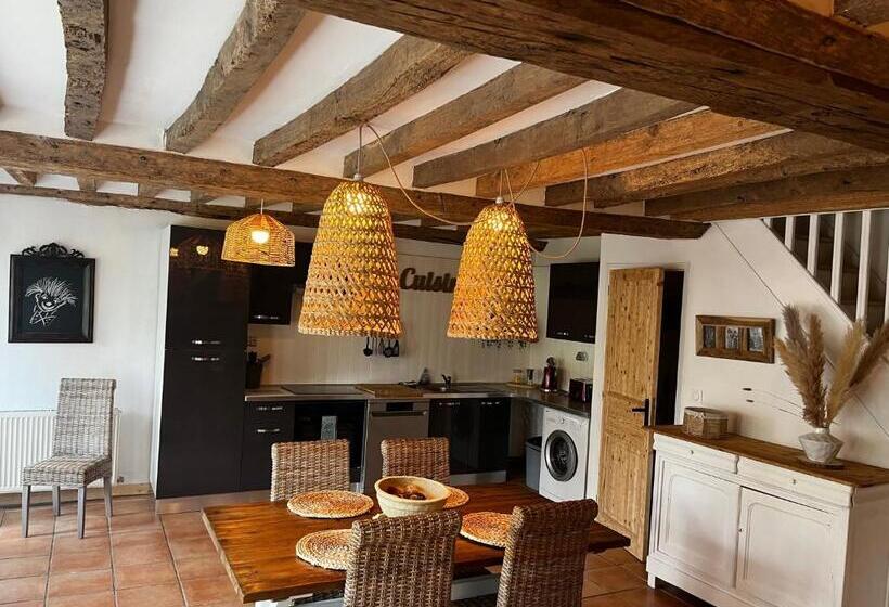 ベッドアンドブレックファースト La Naomath   Maison D Hôtes, Hébergement Insolite & Gîte